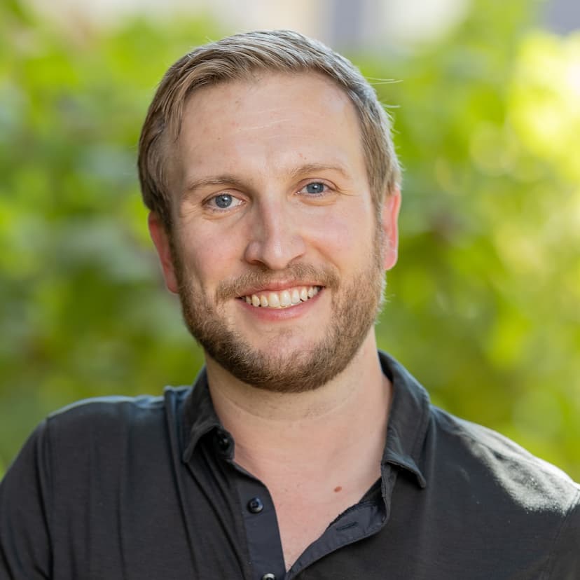 Alex Komoroske avatar